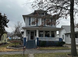 813 Lafayette Ave, Mattoon, IL 61938