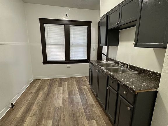 2nd image of 281 E 161st St