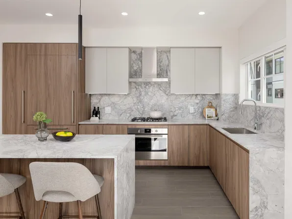 19451 Sutton Ave #127, Pitt Meadows, BC V3Y 0G6