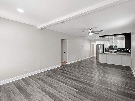 5th image of 1226 S Lulu Ave