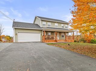 677 Westwood Blvd, Upper Tantallon, NS B3Z 4K6
