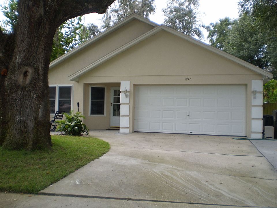 1st image of 890 Pecan Ct