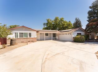 170 E Estate Ave, Tulare, CA 93274