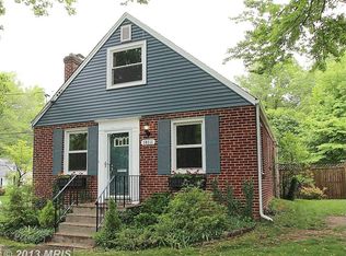 10211 Tenbrook Dr, Silver Spring, MD 20901