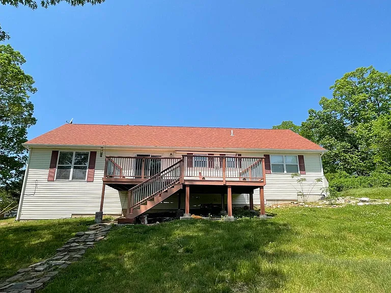 56 Iris Dr — Photo 44