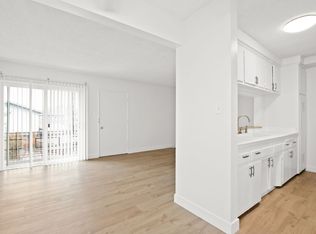 241 E Fremont Sq #11, Montebello, CA 90640