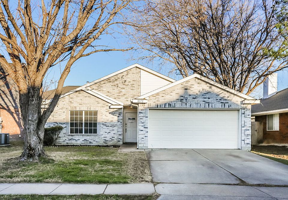 1st image of 8172 Heritage Place Dr