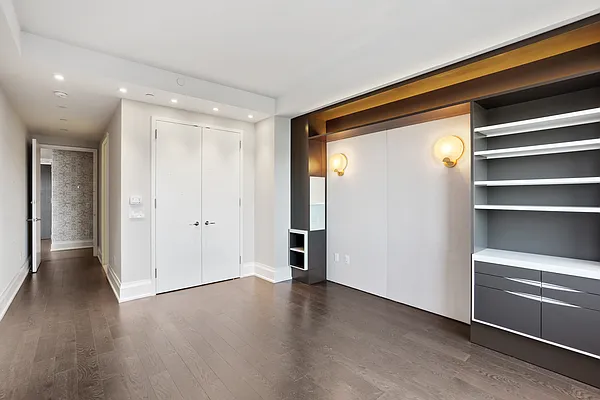 Rented by Oxford Property Group | media 24