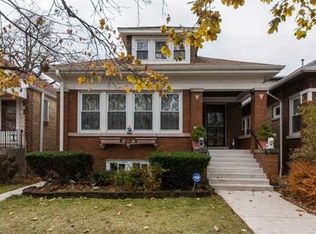 5812 N Sacramento Ave, Chicago, IL