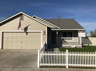 3900 W Grand Ronde Ave, Kennewick, WA 99336