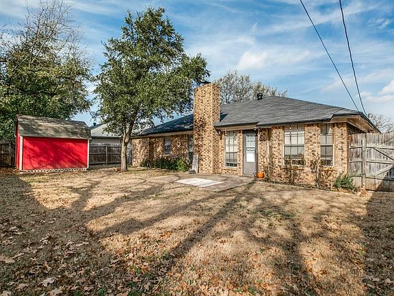 4th image of 3418 Cotillion Dr