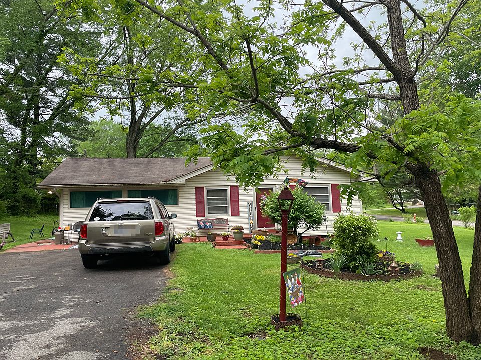 1st image of 1428 Glenoaks Dr