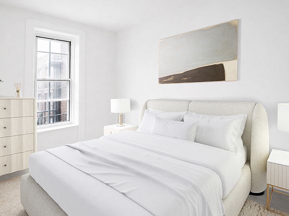 4th image of 122 E 37th St #6