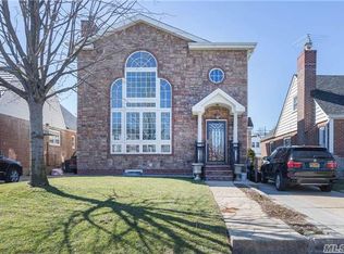 56-38 215th St, Flushing, NY 11364