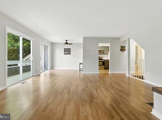 9873 Dockside Ter, Montgomery Village, MD 20886