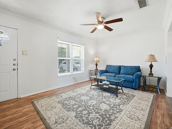 3rd image of 4423 Sun Vista