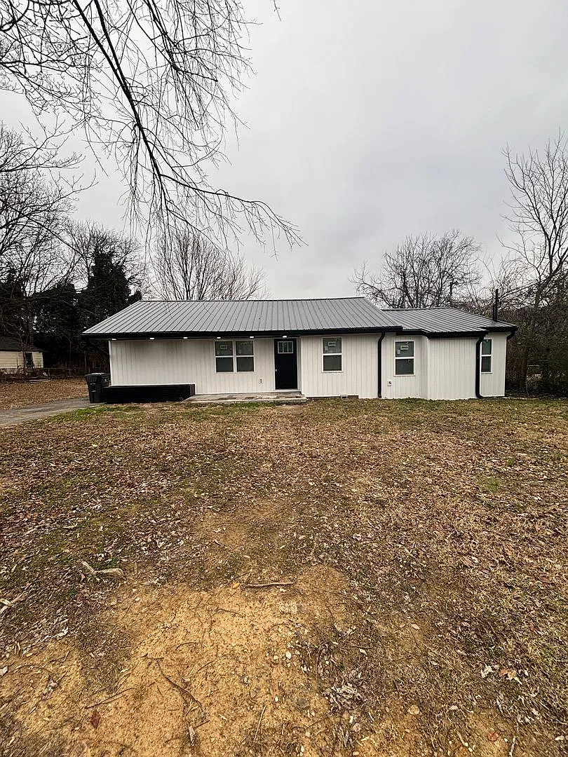 Coming Soon !3 Bedroom Home with Modern Updates & Small town Serenity! — Photo 1