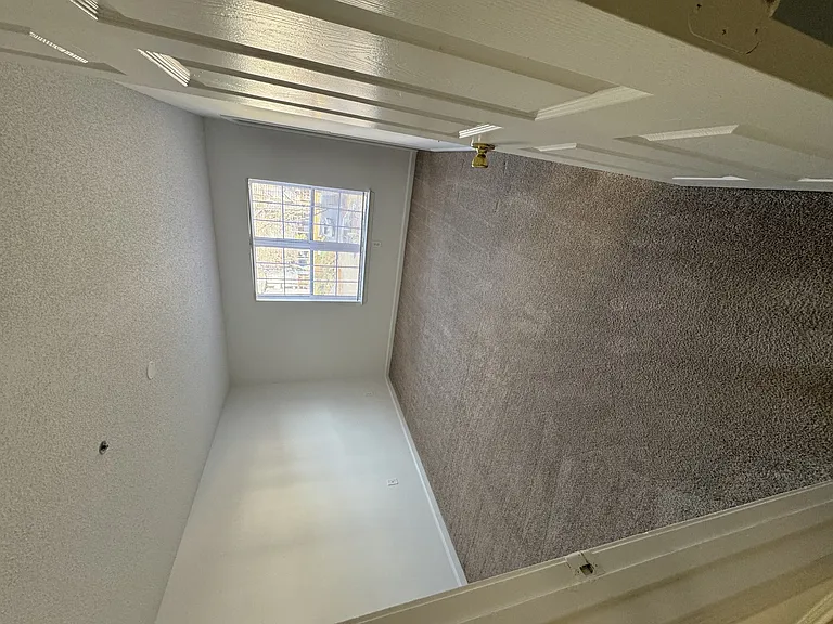 Wesley St. Claire Apartments at Lawrenceville — Photo 144