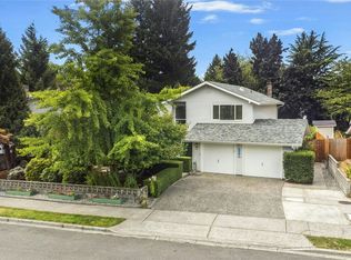 2221 Vashon Ave NE, Renton, WA 98059