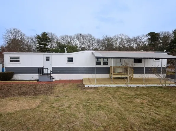 26 Claudia St, East Wareham, MA 02538