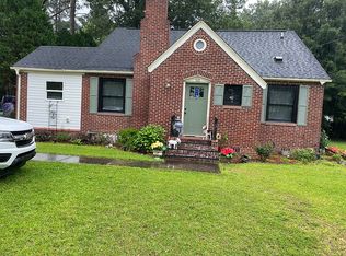 510 S Hickory St, Pamplico, SC 29583