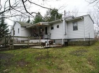 104 Snyderville Rd, Elizaville, NY 12523