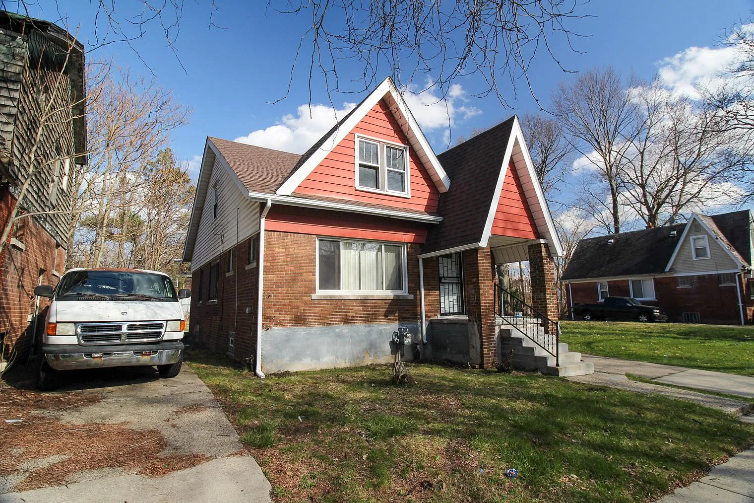 4 bed, 1368 sqft, $1,399 — Photo 3