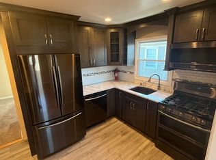 9518 156th Ave, Howard Beach, NY 11414