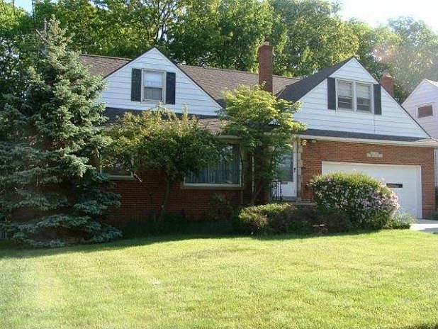 1st image of 25645 Brookdale Ln