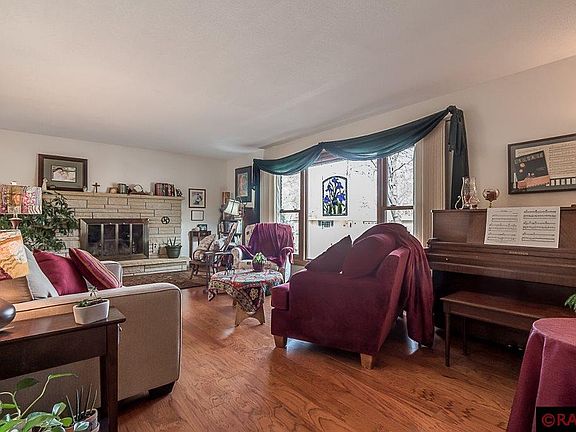 4th image of 1110 Woodland Ave