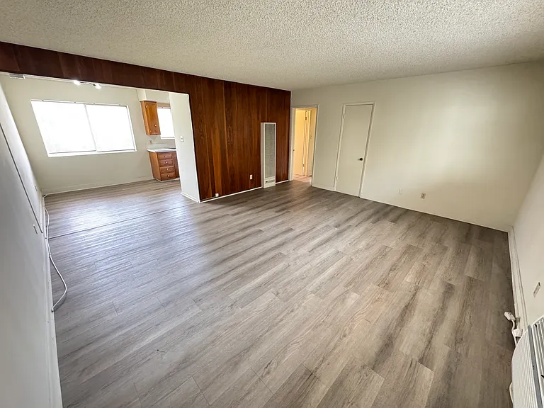 5708 Temple City Blvd — Photo 15