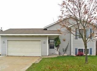 3050 Boone Ave SW, Wyoming, MI 49519