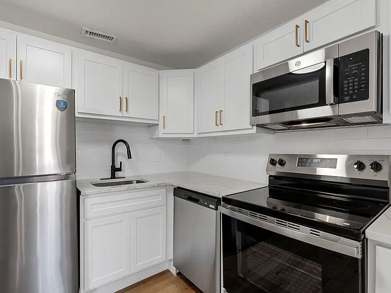6901 Minnesota Ave #2F — Photo 10