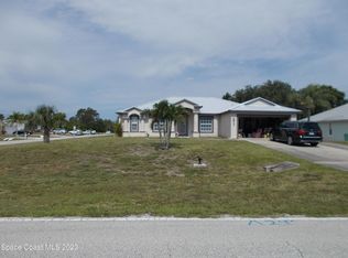 8820 Central Ave, Micco, FL 32976
