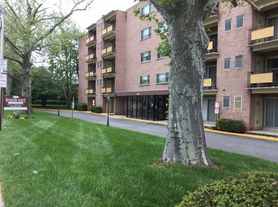 Windsor House Apartments