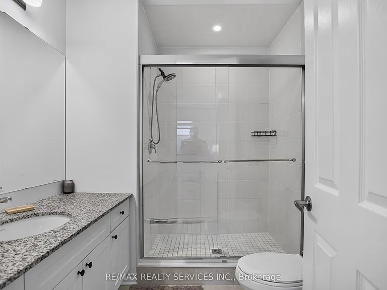 1702 Dance Ct — Photo 38