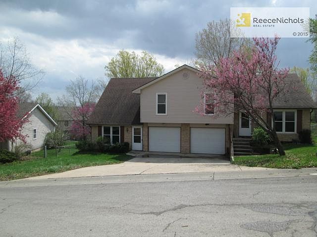 1st image of 213 Lakeland Dr