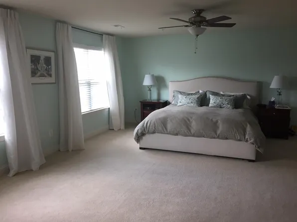 22854 Thornbury Dr, Hollywood, MD 20636