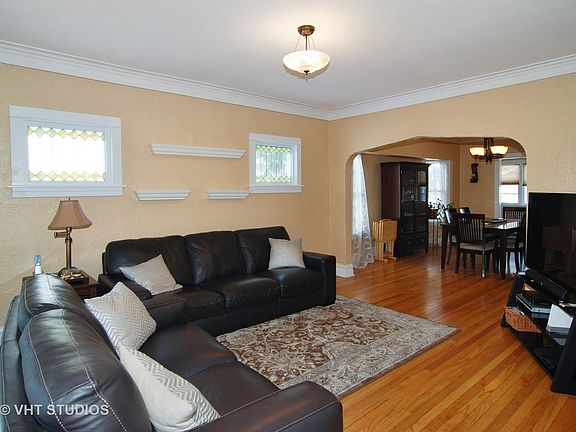 4th image of 636 S East Ave