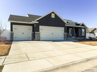 444 Jeanine Cir, Sugar City, ID 83448