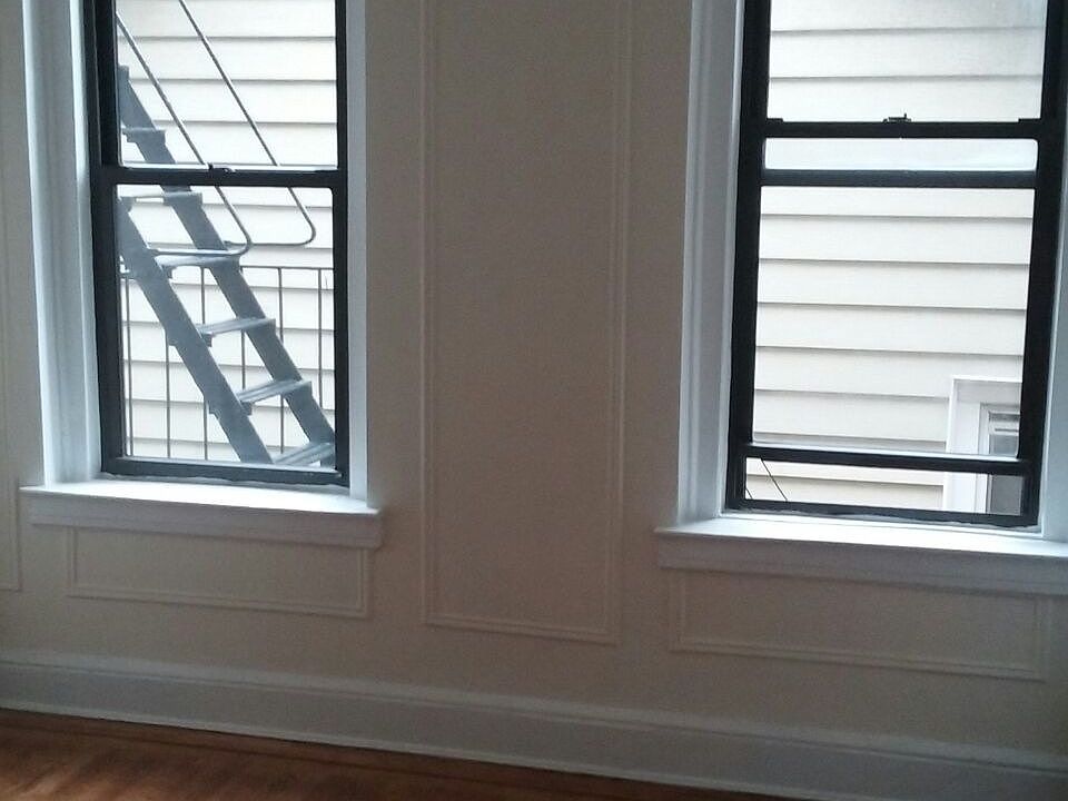 2nd image of 13270 Sanford Ave APT 1D
