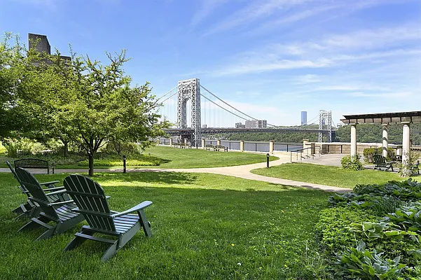 Sold by Corcoran | media 14