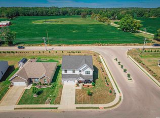 11346 Naas Dr, Evansville, IN 47725