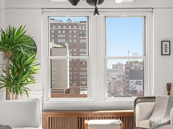 365 West 20th Street image 3 of 15