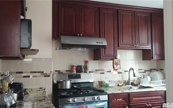 3rd image of 8937 214th St