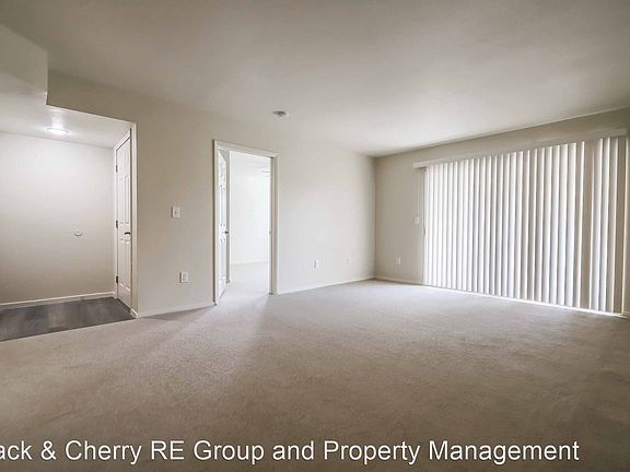 3rd image of 1901 High Valley Ct Unit 205
