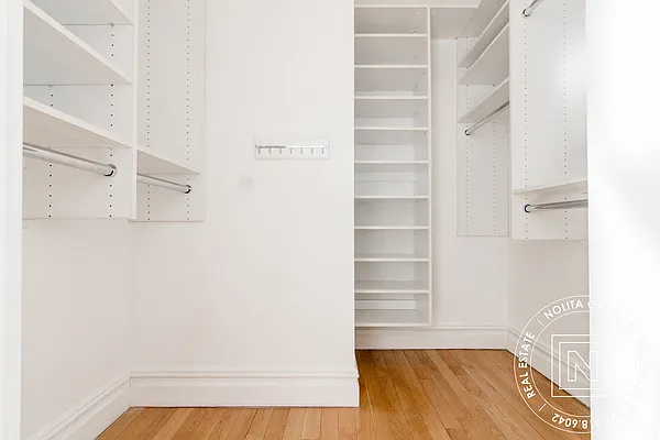 Rented by Nolita Group | media 9