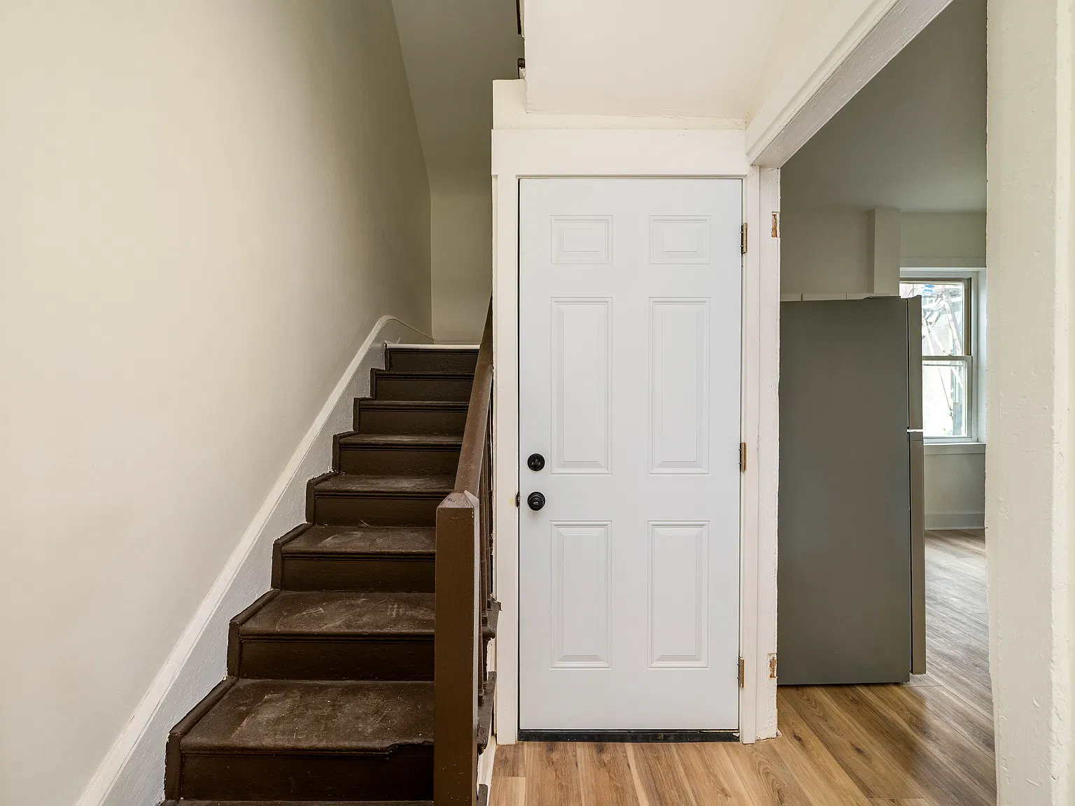 1 bed, 987 sqft, $1,100 — Photo 4