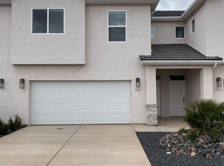 522 E Goldline Dr, Washington, UT 84780