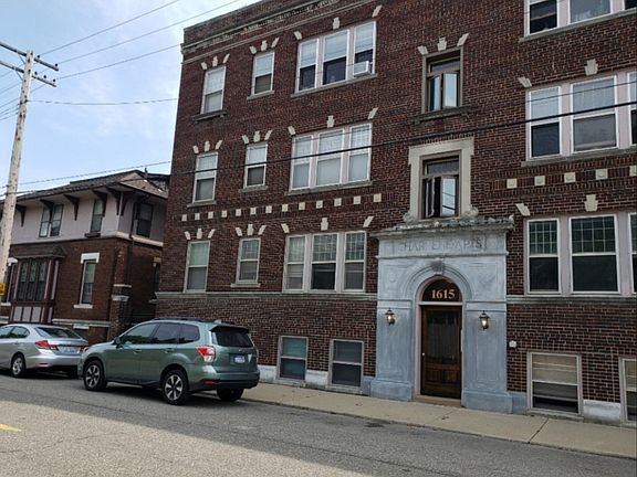 2nd image of 1615 W Canfield St APT 208